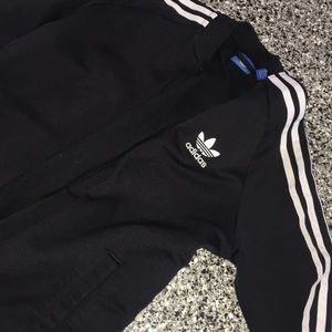 ADIDAS  ||  jacket ✨